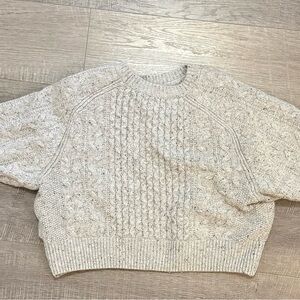 Universal Thread Cream Cable Knit Sweater
